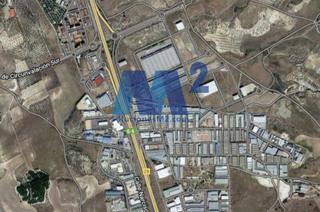 Terreny residencial a Altos del Olivar-El Caracol. Parcela industrial en venta