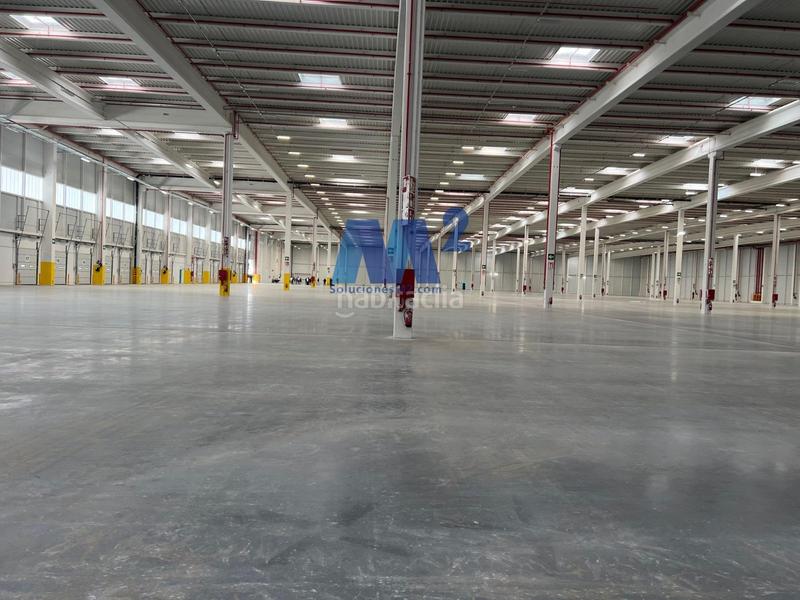 Foto 5668ea3a-9aa4-46db-99fe-8baaac799800. Miete fabrikhalle in La Dehesa de Moratalaz Illescas