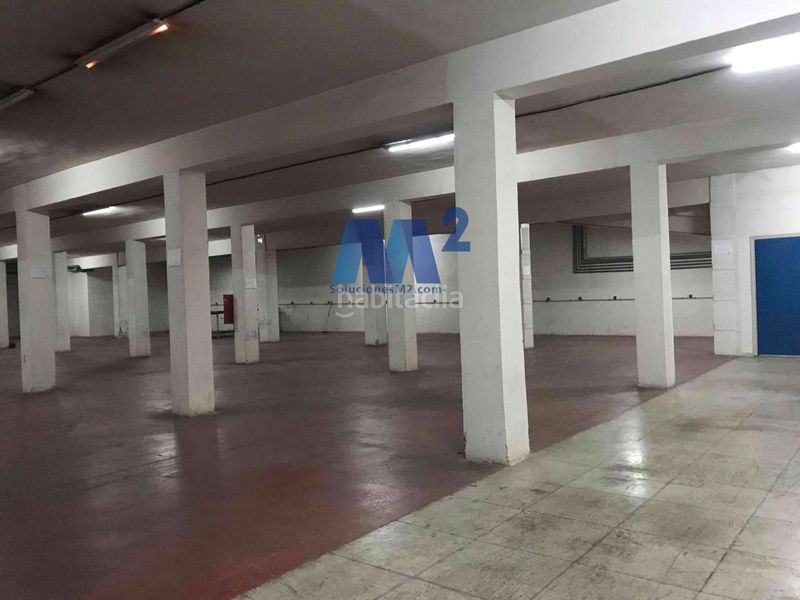 Foto d6fa5c6b-7b25-4ca8-b486-940c02066efb. Nau industrial a Simancas Madrid