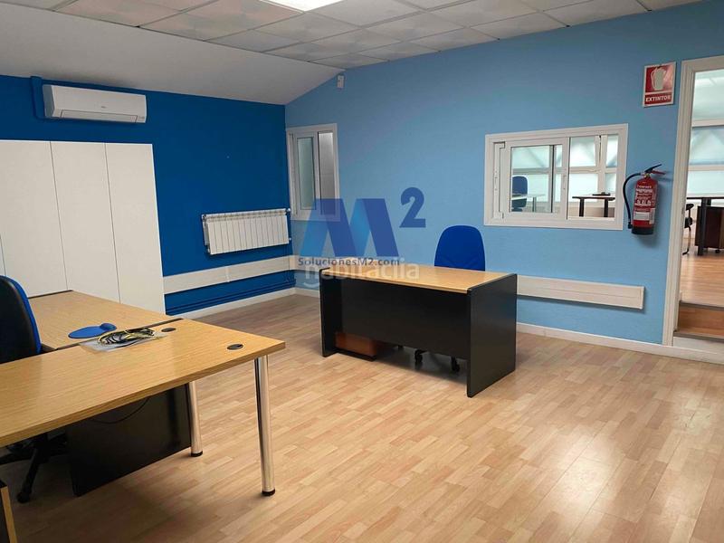 Foto e5e29b1a-0727-41ee-931e-ddda46f3ef1b. Nave industrial en El Barral Ferial Coslada