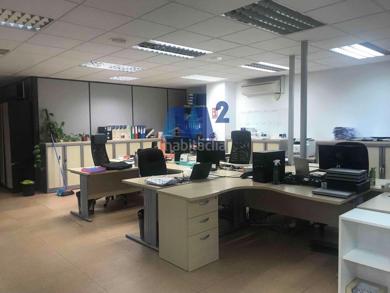 Foto d830b2a4-44d3-4c3c-9bba-058f22f7db3d. Rent office space with parking in El Barral Ferial Coslada
