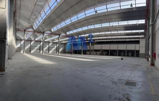 Miete Fabrikhalle in Alovera. En alovera