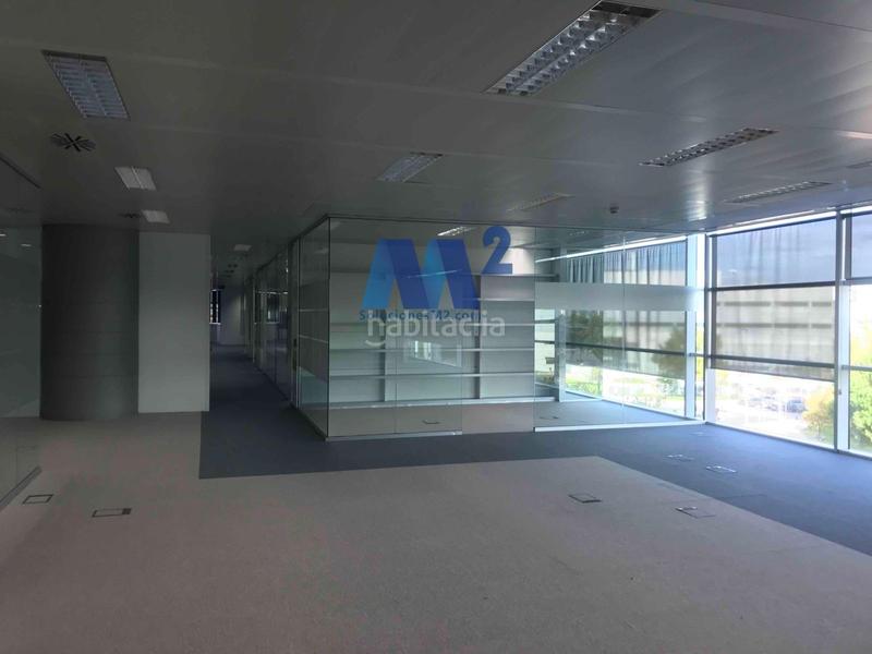 Foto 57b9c45c-5f79-46b8-8698-ad5790ecd52d. Rent office space with heating parking in Arroyo de la Vega La Moraleja
