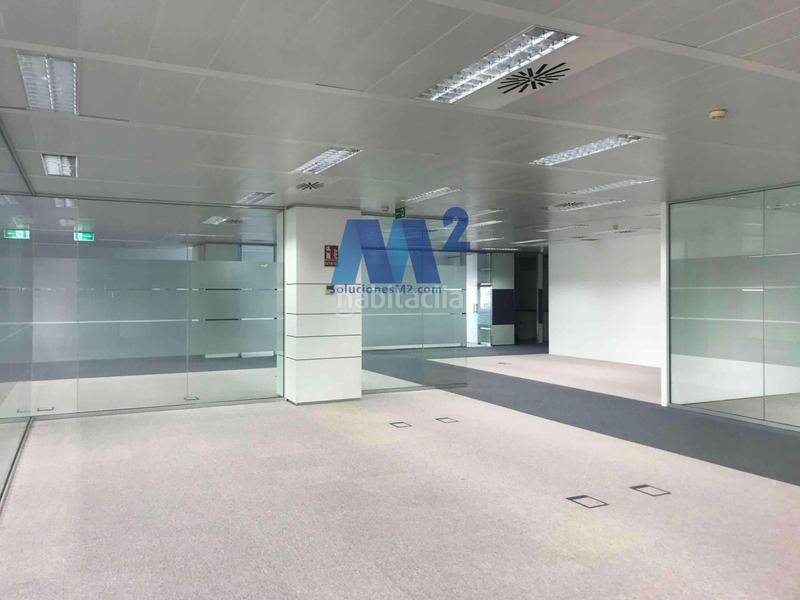 Foto 6e0508f1-c721-4ceb-afd4-37493c22d46d. Rent office space with heating parking in Arroyo de la Vega La Moraleja