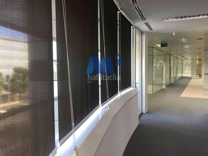 Foto 7c4b7799-b670-419c-92fc-31df0f546a1f. Rent office space with heating parking in Arroyo de la Vega La Moraleja