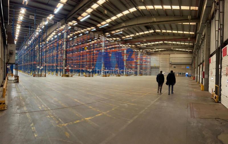 Foto b865e5c7-1052-411f-9855-d858885ae176. Alquiler nave industrial en Estación Valdemoro