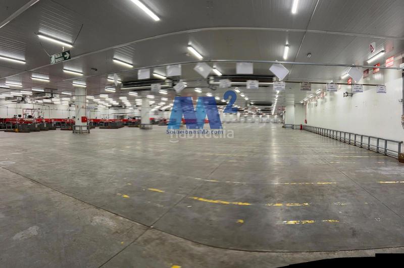 Foto e6847355-8308-4bdb-9985-d688a0ec2971. Alquiler nave industrial en Estación Valdemoro