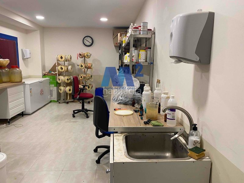 Foto f45fa6fd-739a-41a6-a347-dd13b14a7669. Nau industrial a Chiloeches