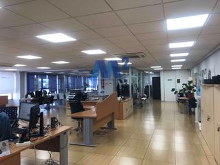 Oficina a Zona Industrial. En alcobendas