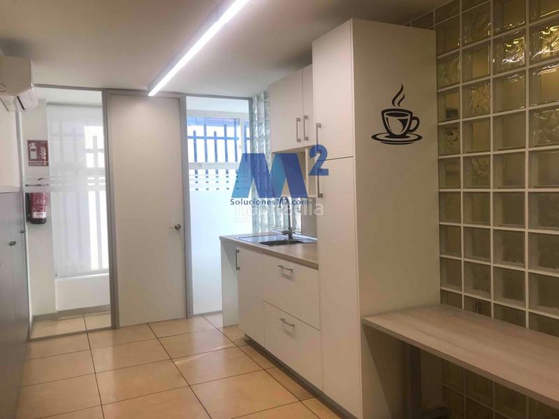 Foto 81f65d97-3d30-4404-800e-7651c196ca96. Affitto ufficio con parcheggio in Polígono Industrial Sur San Sebastián de los Reyes