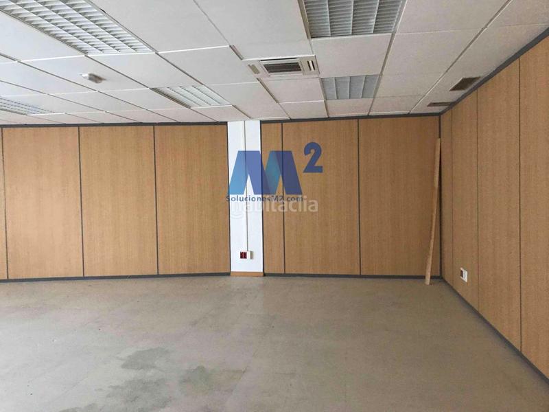 Foto dc3cb3af-7e32-4312-8e51-d32b513265de. Alquiler oficina en Poligono El Nogal - Malatones - Río de Janeiro Algete