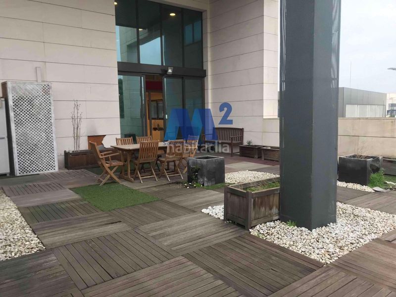 Foto 3863f382-1a80-479b-b0e9-ce61354332d5. Miete büro mit parking in Zona Industrial Alcobendas