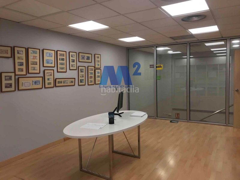 Foto aeb3ccec-7800-499c-98e8-d2484f2c390d. Miete büro mit parking in Zona Industrial Alcobendas