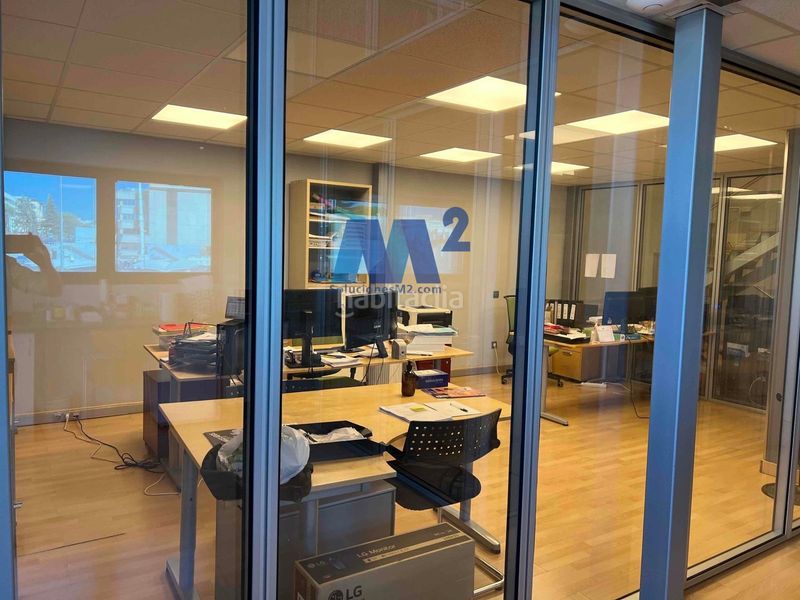 Foto c6b5f5fa-cba8-41ba-9c41-f0a715dc084a. Miete büro mit parking in Zona Industrial Alcobendas