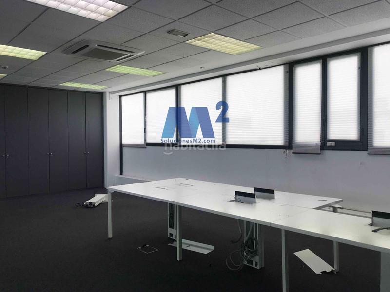 Foto 8d027c57-bcfa-410b-861c-c8f172741c58. Rent office space with parking in Norte Alcobendas