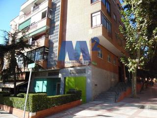 Alquiler Local Comercial en Ensanche. En alcobendas
