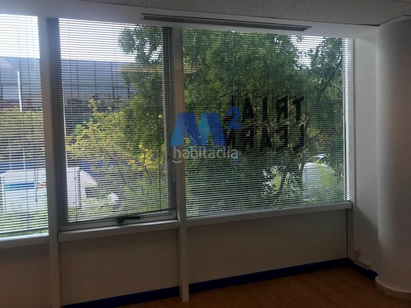 Foto 6d441c17-fbf9-4584-8fcd-04fe15e334f4. Rent office space with heating parking in Polígono Industrial-Norte San Sebastián de los Reyes