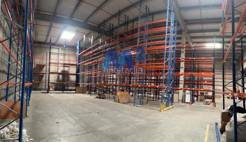 Foto 5af05f8a-f0df-4471-ba93-12a075627797. Rent industrial building in Montserrat-Parque Empresarial San Fernando de Henares