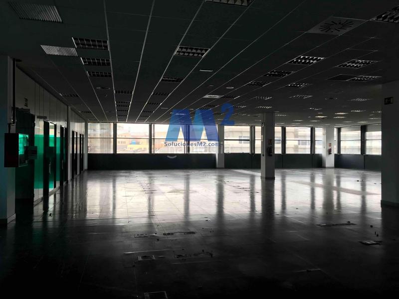 Foto 68e0c270-03ee-476a-b107-c62aa12a4a73. Location bureau avec parking dans Zona Industrial Alcobendas