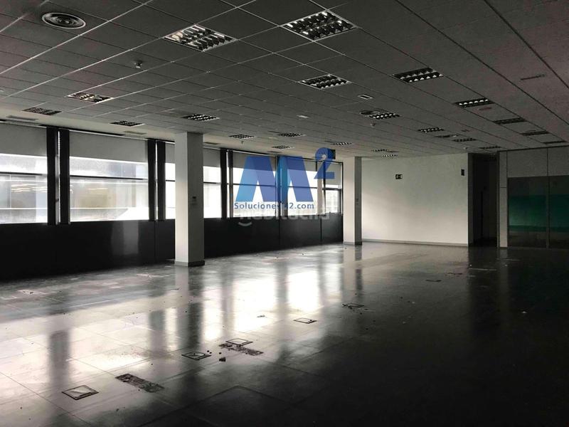 Foto c88d63a6-0ca0-48dc-837c-4b46a013a160. Location bureau avec parking dans Zona Industrial Alcobendas