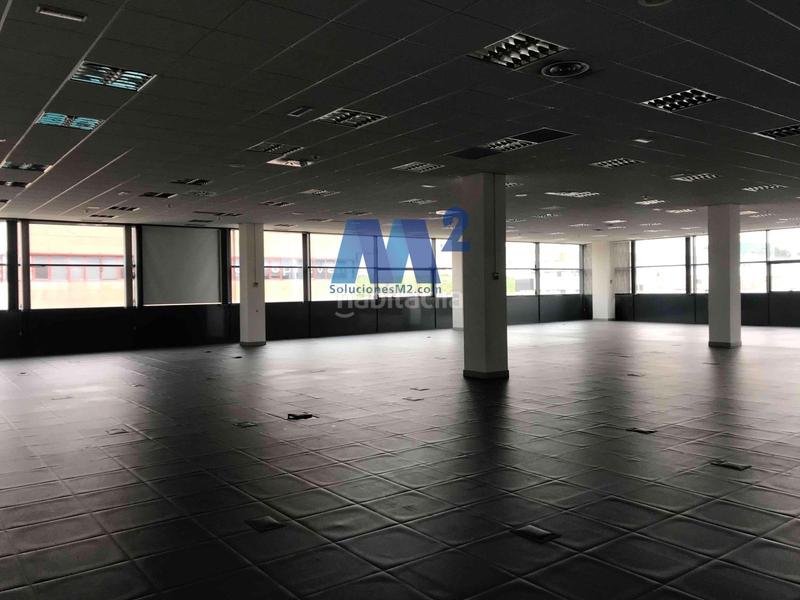 Foto e63e8842-f709-44a8-af8c-56de1da8a0eb. Location bureau avec parking dans Zona Industrial Alcobendas
