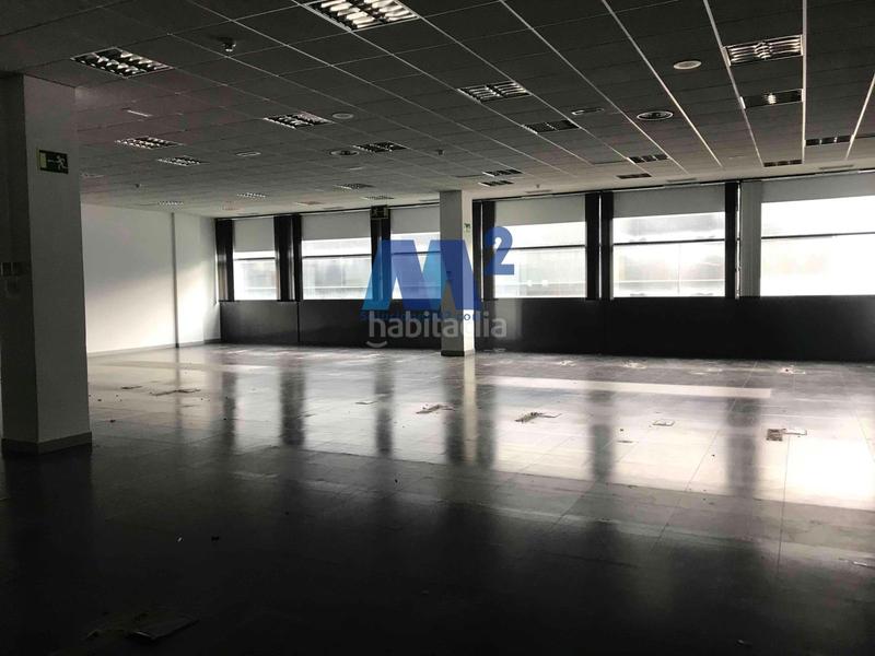 Foto 03b58a3d-2f75-44c5-9de4-306749303580. Rent office space with parking in Zona Industrial Alcobendas