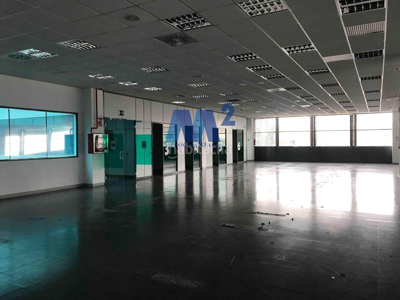 Foto 06c7ad55-bfc2-4b60-8716-ff78745473ea. Rent office space with parking in Zona Industrial Alcobendas