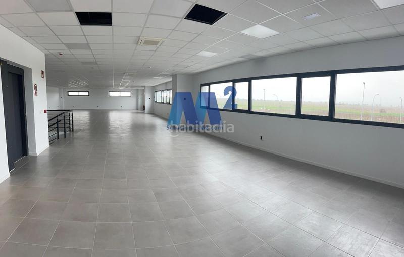 Foto 32042180-8205-42b5-9644-e0e64c66ebdf. Rent industrial building in La Dehesa de Moratalaz Illescas