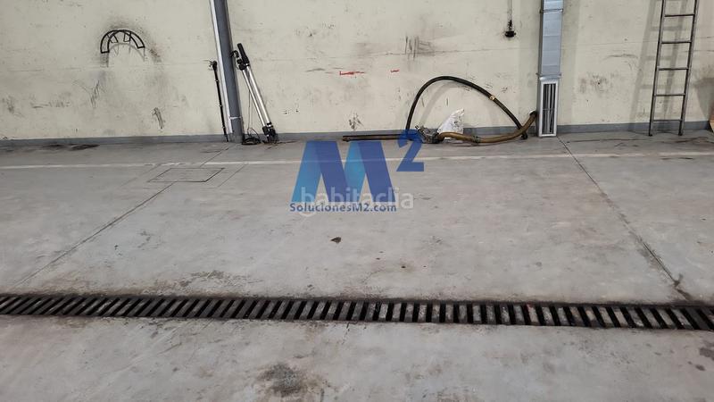 Foto 498eceae-01f5-4ea7-ae22-8ce100cdea9a. Capannone industriale in Trobajo del camino