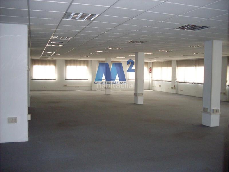 Foto 010f98a5-b938-4f4b-90a9-c4f9d7075269. Lloguer edifici a Estación Coslada