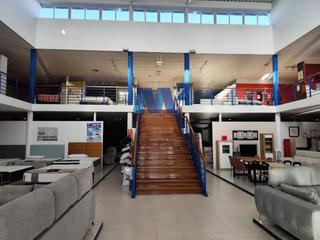 Bâtiment à usage industriel à Cabanillas del Campo. Nave comercial fachada a2 en venta