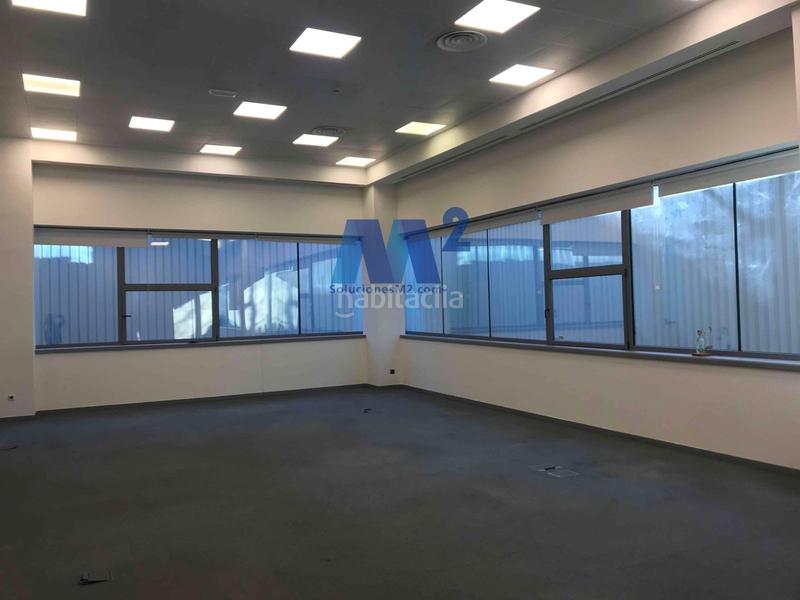 Foto 6a5928e8-3bc9-42dd-95b6-a09919a38417. Location bureau avec parking dans Polígono Industrial Sur San Sebastián de los Reyes