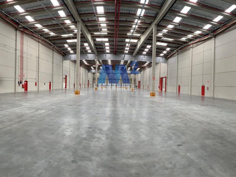 Foto 4de50071-e11a-4b0d-baae-071933d3d7f5. Lloguer nau industrial a Camarma de Esteruelas