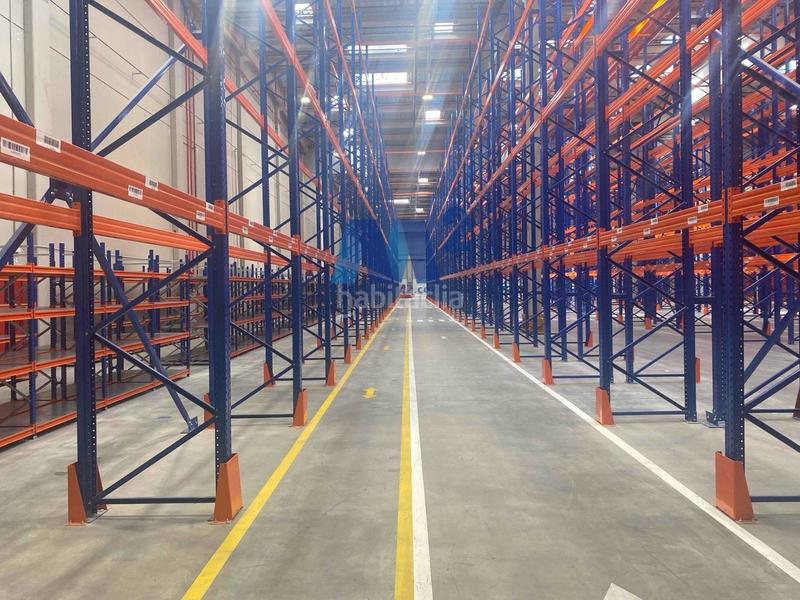 Foto 6c7155ae-b872-4aa9-9eff-5c7329128fcc. Miete fabrikhalle in Camarma de Esteruelas