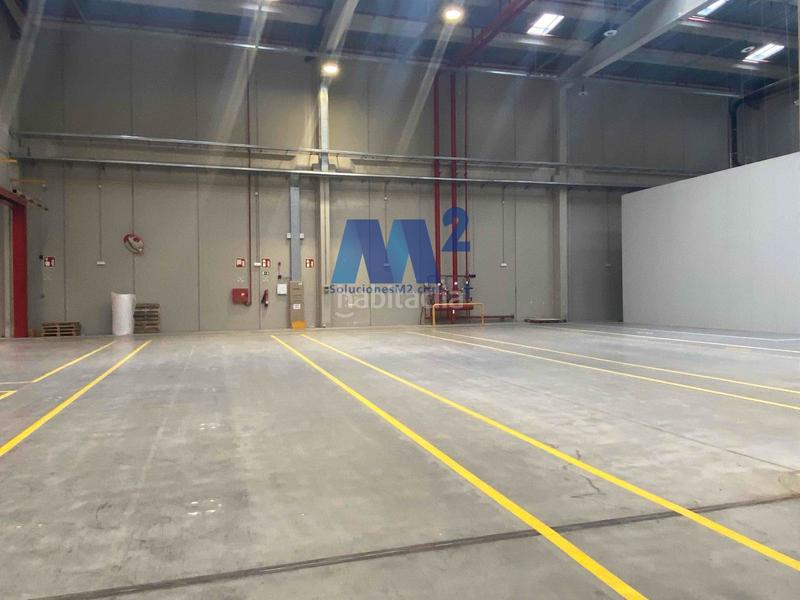 Foto 912d9832-9e3b-4506-b276-770489b4c7a5. Miete fabrikhalle in Camarma de Esteruelas