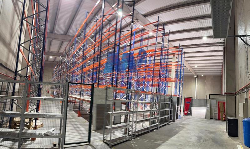 Foto fa8e860a-67b5-41da-a503-7ad1bf3b7f13. Lloguer nau industrial a Montserrat-Parque Empresarial San Fernando de Henares