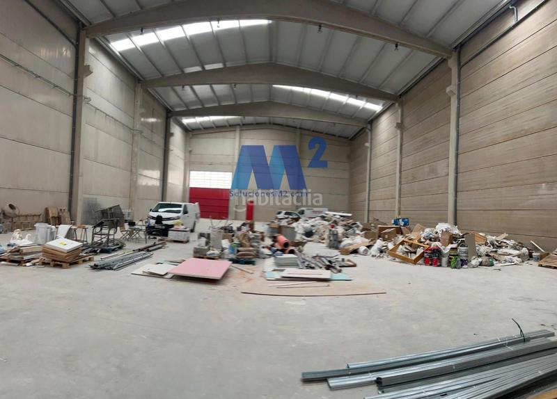 Foto a2f6bb38-ad2a-4f1f-b675-0cb0a8917072. Miete fabrikhalle in Estación Coslada
