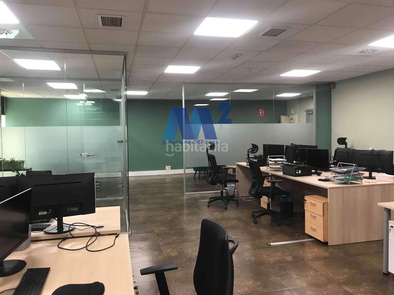 Foto 05211b68-8805-4e39-8902-a4917487a258. Ufficio con parcheggio in Simancas Madrid