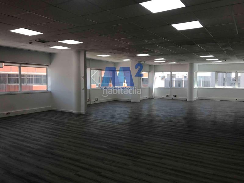 Foto 26f24d8e-a330-466a-91ba-ce5374bbdd4e. Ufficio con parcheggio in Simancas Madrid