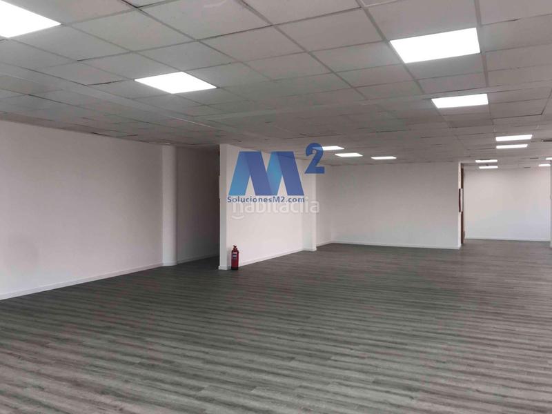 Foto 526deea3-245b-49ec-91ac-c95b9fc973b5. Ufficio con parcheggio in Simancas Madrid