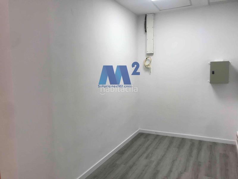 Foto c7678361-ad97-49ea-8535-e7550e3f5203. Ufficio con parcheggio in Simancas Madrid