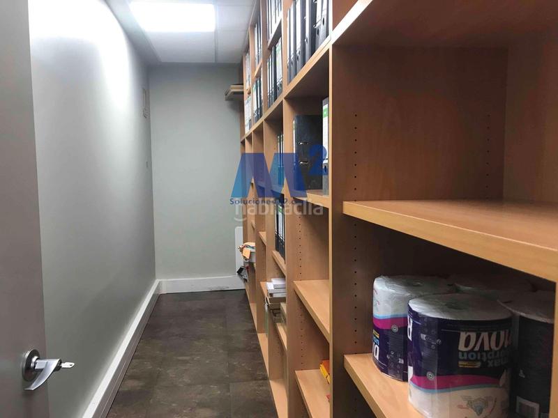 Foto f2d0ac1c-c767-4899-8741-024a56e49cb7. Ufficio con parcheggio in Simancas Madrid