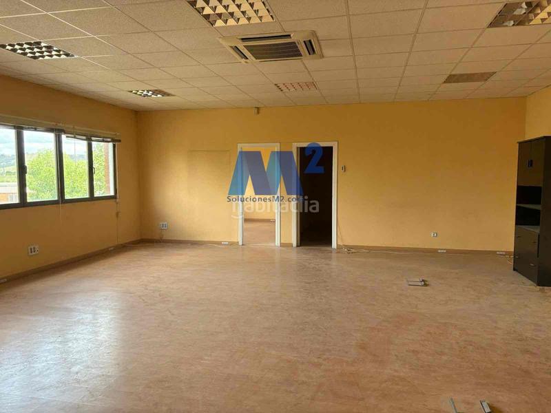 Foto 1159b282-5672-46c9-8e84-a5207e614f27. Capannone industriale in Parque Cataluña Torrejón de Ardoz