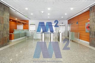 Rent Office space in Las Tablas. En madrid