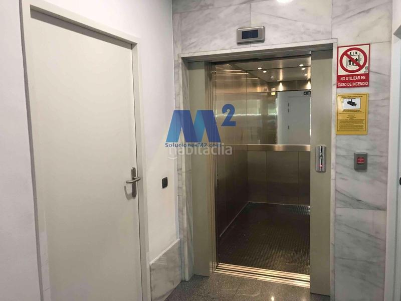 Foto 04260b96-0276-42c9-9ef0-3b28d44decbd. Location bureau dans Aeropuerto Madrid
