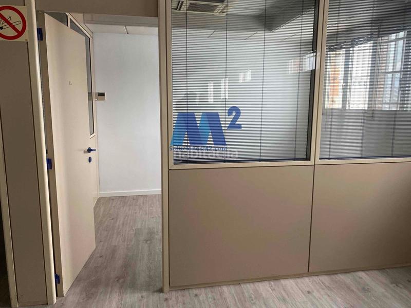 Foto aa5de4c4-cf15-46b0-b84a-c04ec78be606. Affitto capannone industriale in Estación Coslada