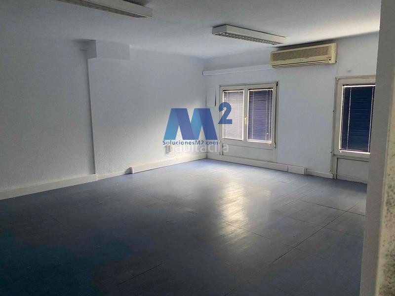 Foto 6854efab-ea08-478d-9484-905f1c9291ca. Location bâtiment à usage industriel dans Estación Coslada