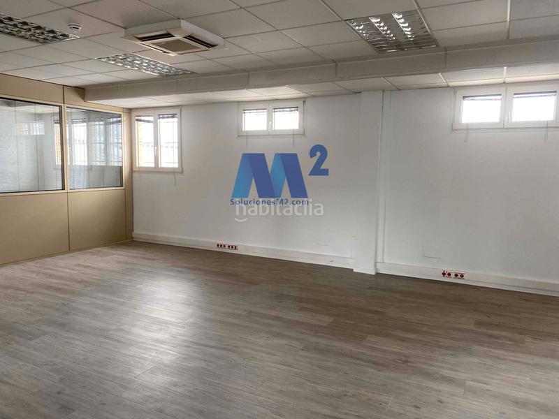 Foto d6ae7a3c-93c8-4644-9940-79710372b2a5. Location bâtiment à usage industriel dans Estación Coslada