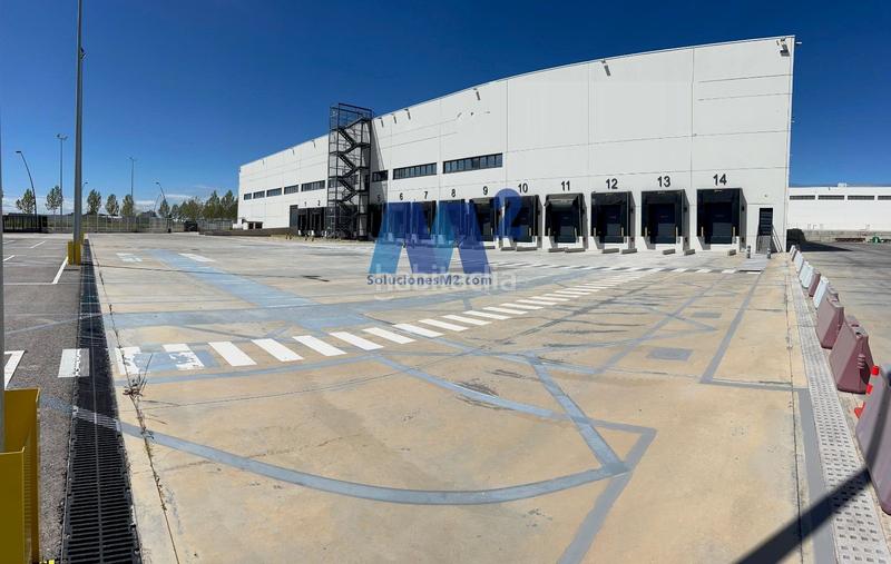 Foto 721638ad-5674-4e79-adb2-da67c40a3ef2. Rent industrial building in Los Olivos-Los Ángeles Getafe