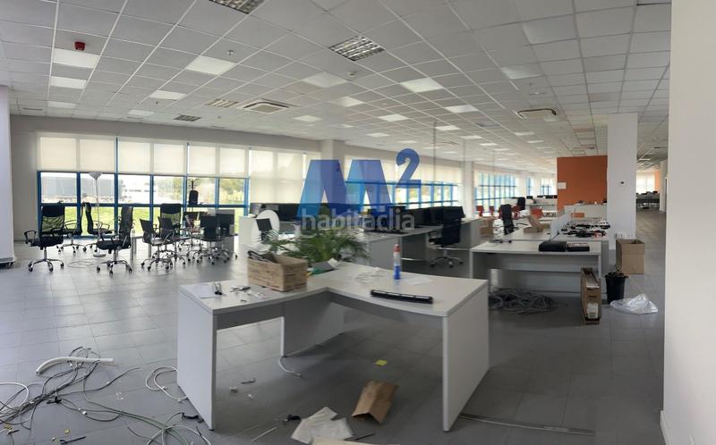 Foto ef04ef9b-6871-42d6-ba06-c6ba6665e0ee. Rent industrial building in Parque Europa-Los Pitufos Pinto